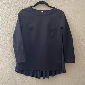 Lululemon Accordion Back Blouse